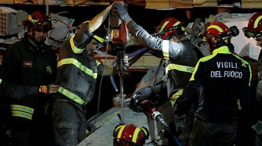 Arnavutluk'taki depremde ölü sayısı 31'e yükseldi