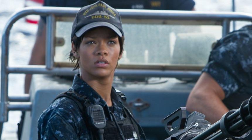 Savaş Gemisi (Battleship) filminin konusu ve Savaş Gemisi (Battleship) oyuncu kadrosu