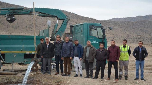 Kurak Topraklar Suyla Buluştu