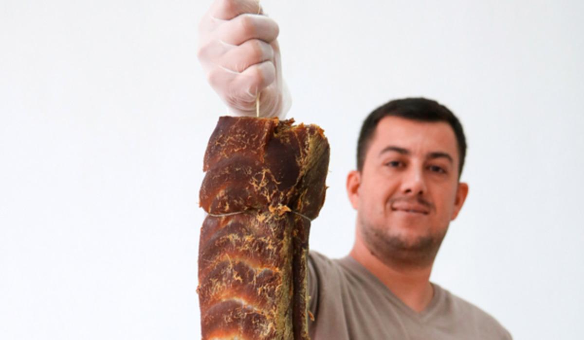 Balık pastırması T&uuml;rkiye'de ilk kez &uuml;retildi! Kilosu 350 TL'ye satılıyor