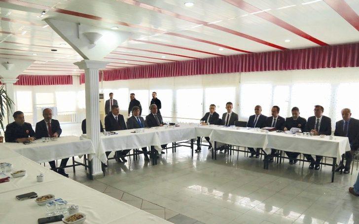İl güvenlik, asayiş ve koordinasyon toplantısı Sungurlu’da yapıldı G3