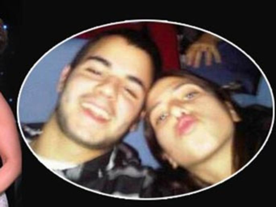 Ancak telefon sevgilisi olur