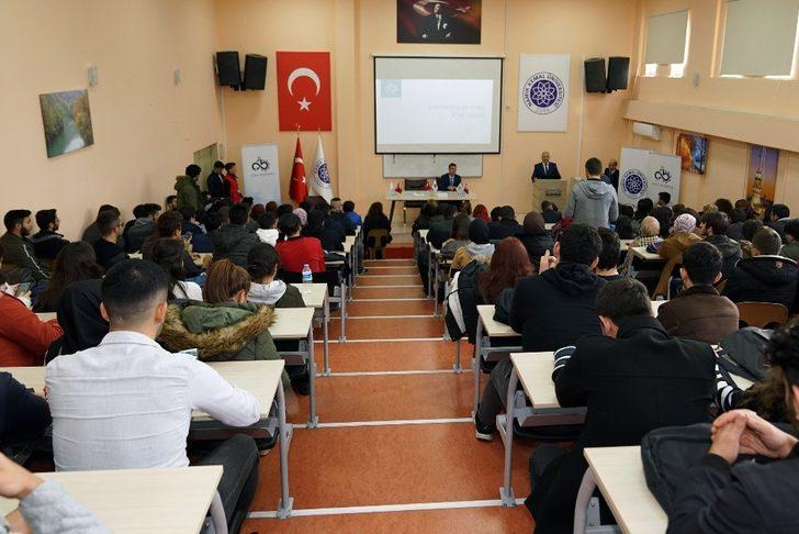 Başkan Sarıkurt üniversite öğrencileri ile bir araya geldi G2