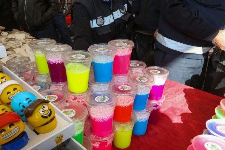 Slime hamuru yine ortaya çıktı, zabıtalar tek tek topladı G5