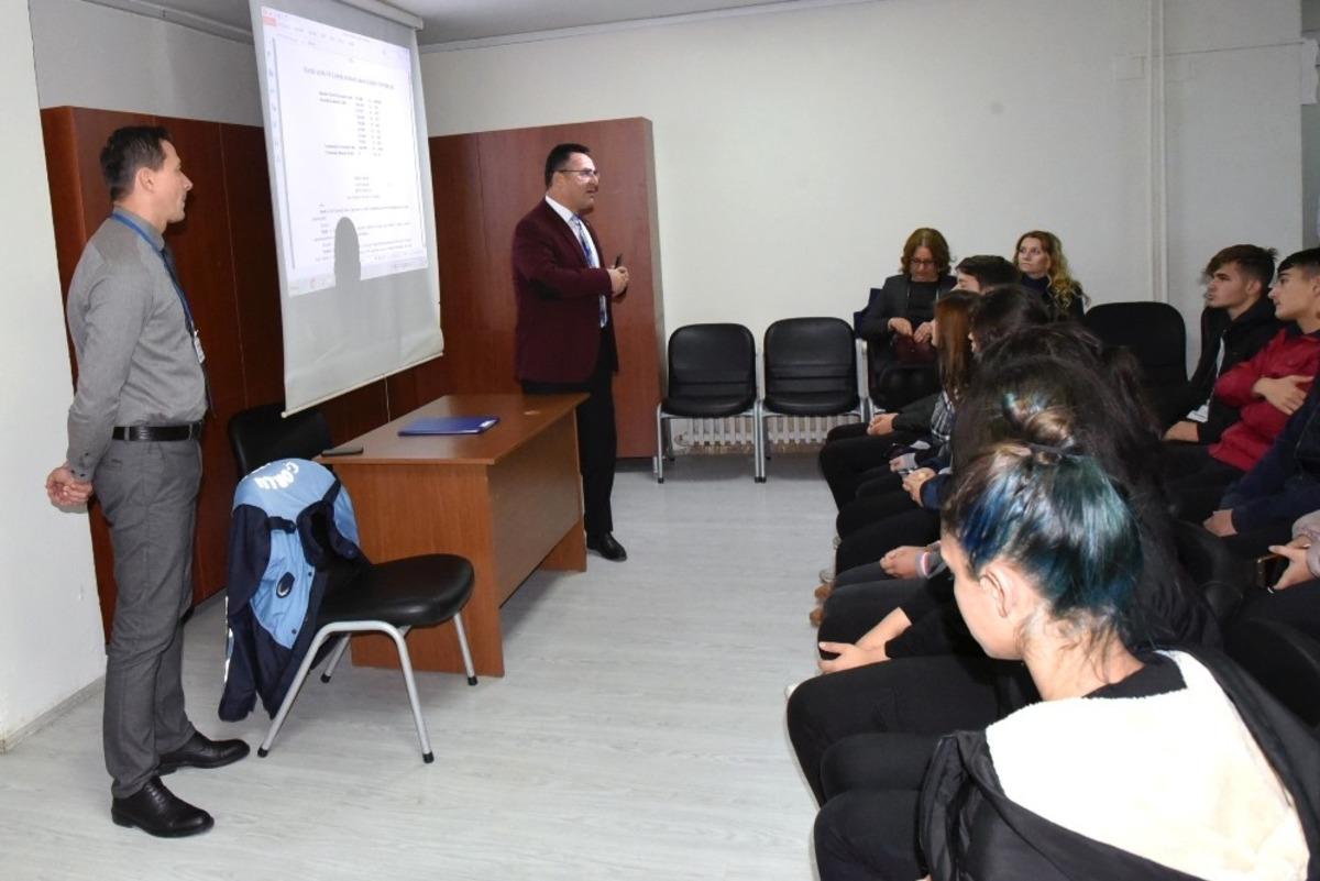 &Ouml;ğrencilere zabıta mevzuatları hakkında eğitim verildi