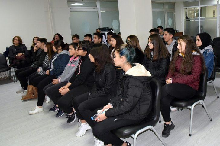 Öğrencilere zabıta mevzuatları hakkında eğitim verildi G4