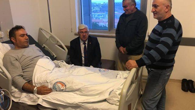 Başkan Yüksel hastalara moral ziyaretinde bulundu