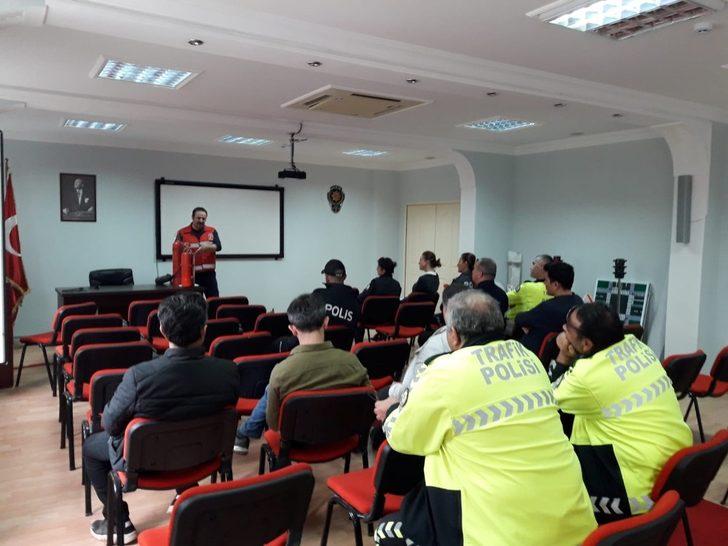 İtfaiyeden emniyet personeline yangın eğitimi G2