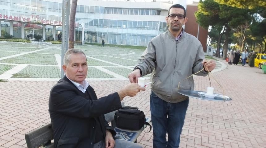 Burhaniye&rsquo;de kahvehanelerde s&uuml;t servisi başladı