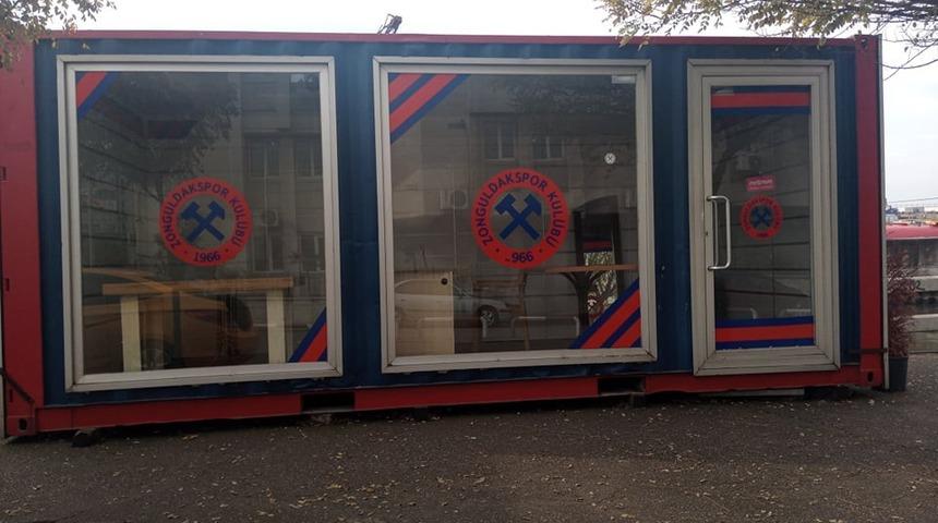 Zonguldak K&ouml;m&uuml;rspor mağazası kapatıldı