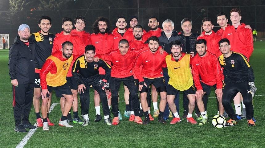 Başkan Başdeğirmen&rsquo;den amat&ouml;r futbola destek m&uuml;jdesi