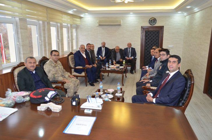 Vali Sonel Çemişgezek ilçesini ziyaret etti G3