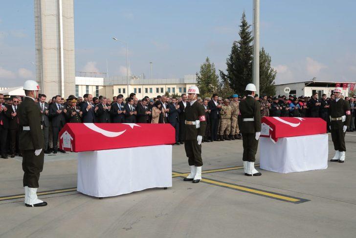 Havanlı saldırı şehidi 2 uzman çavuş, törenle uğurlandı G5