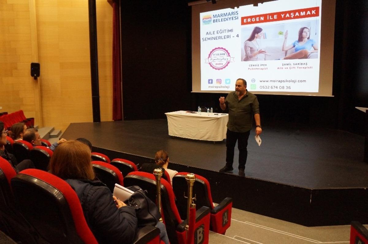 Marmarisli anne babalara ergenlik anlatıldı
