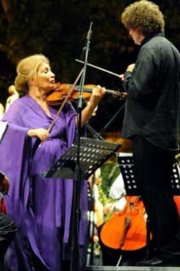 Ünlülerin başına gelen şok kazalar! G4