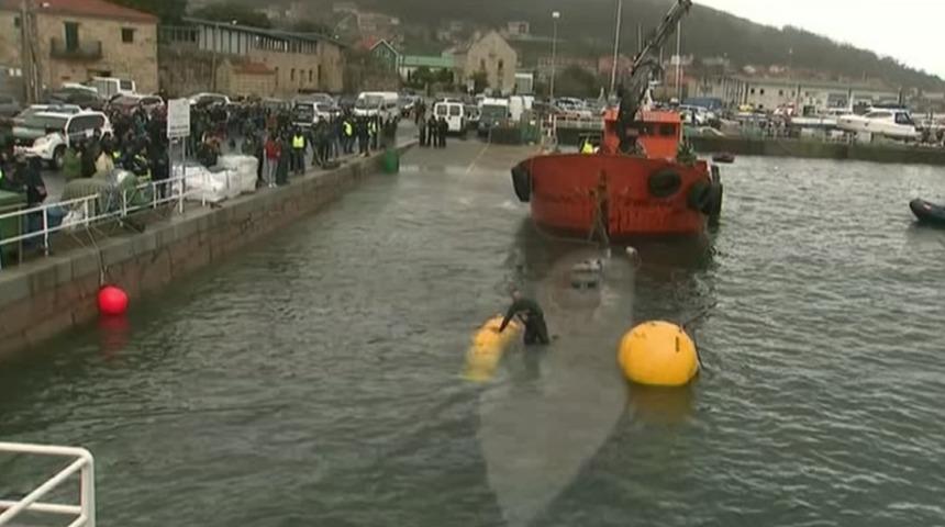 3 ton kokain taşıyan ilk narko-denizaltı limana çekildi