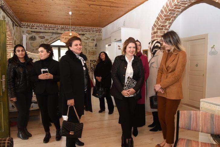 Olcay Deniz’den Demirci ziyareti G3