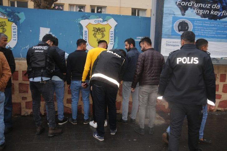 Cizre polisi uyuşturucu denetimlerine ara vermeden devam ediyor G3