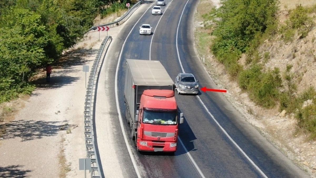 Isparta&rsquo;da şerit ihlali yapan 53 s&uuml;r&uuml;c&uuml;ye havadan ceza