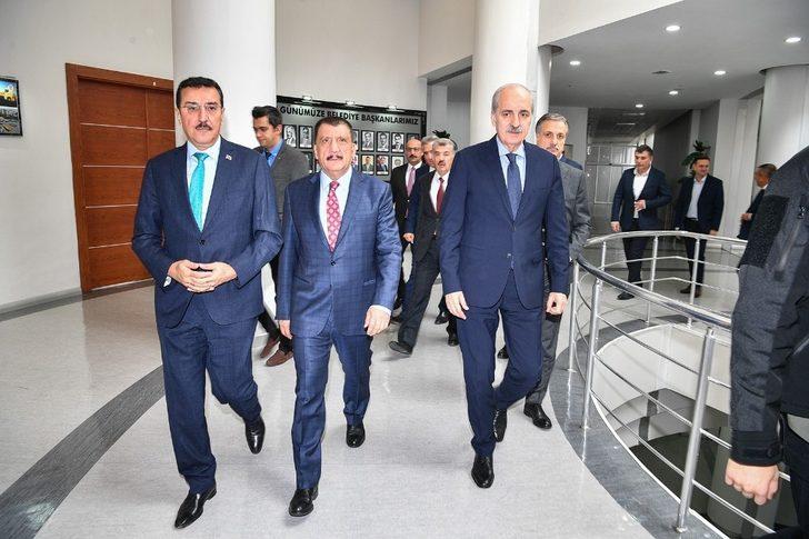 Kurtulmuş’tan Büyükşehir Belediyesi’ne ziyaret G2