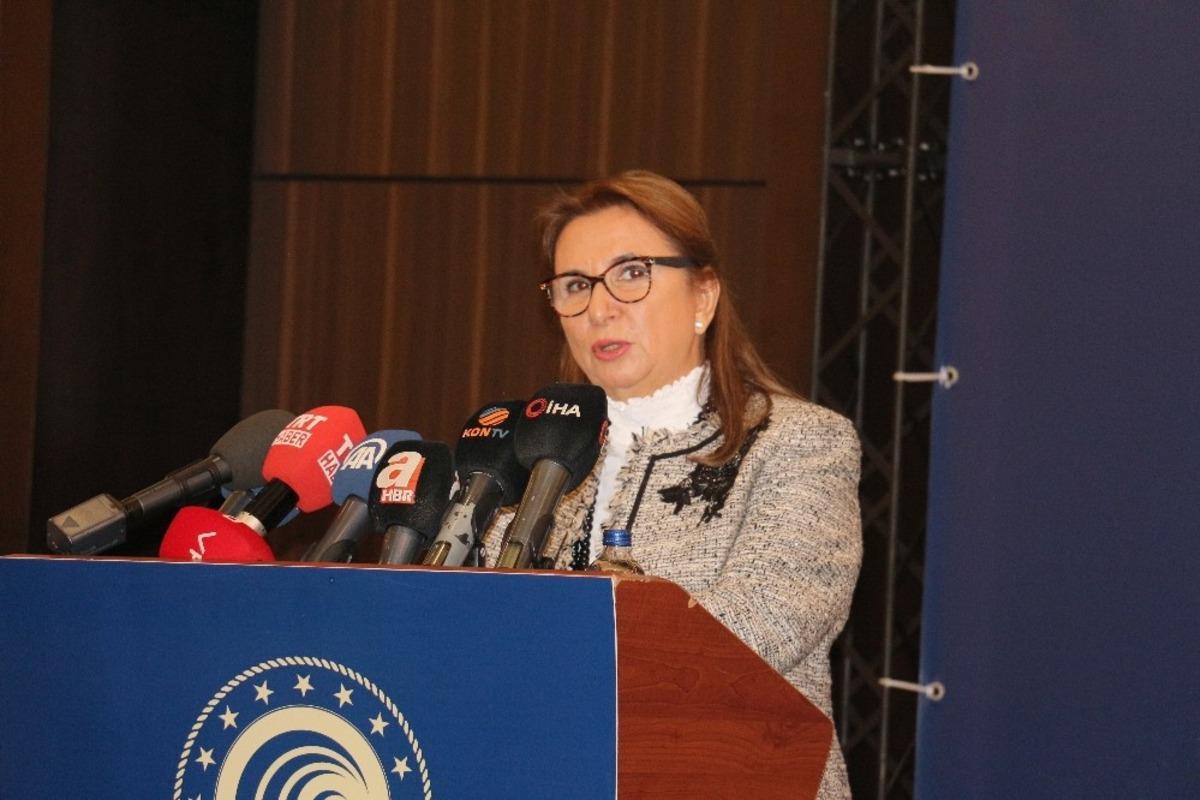 Ticaret Bakanı Ruhsar Pekcan: &ldquo;Esnafımızı destekliyoruz desteklemeye devam edeceğiz&rdquo;