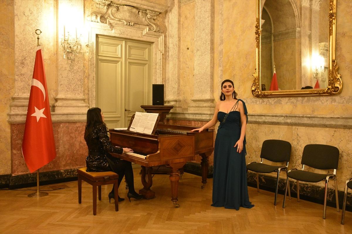 Avusturya'da "Farklı K&uuml;lt&uuml;rlere M&uuml;zikal Yolculuk" konseri