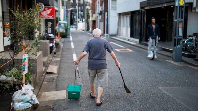 Japonya'da gönüllü temizlikler sık görülüyor.