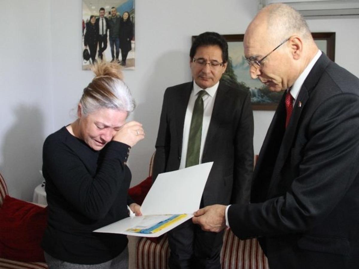 Şehit G&uuml;ng&ouml;r Dolunay&rsquo;ın kutsal emaneti g&ouml;z&uuml; yaşlı annesine teslim edildi