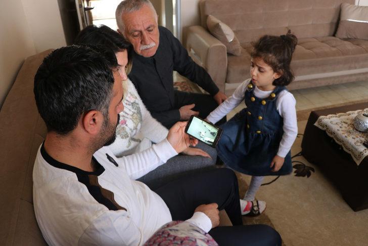 Dili boğazına kaçan sürücüyü polisler kurtardı! G1