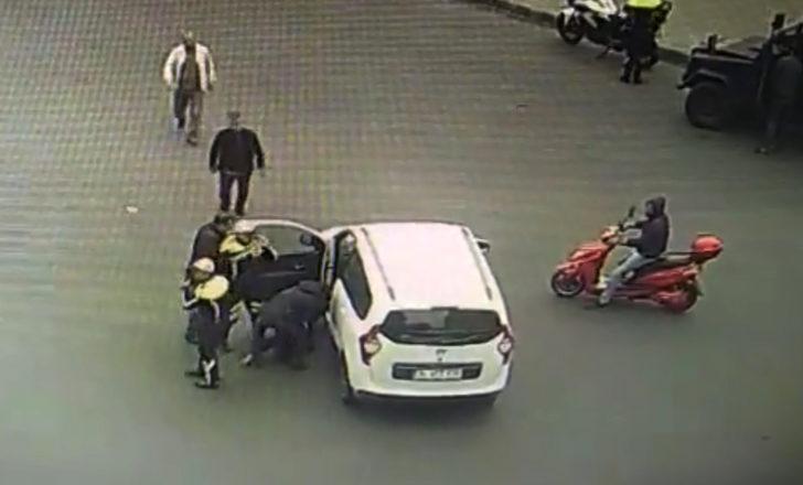 Dili boğazına kaçan sürücüyü polisler kurtardı! G5