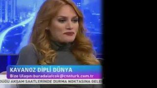 Müstehcen soru Ebru'yu terletti!