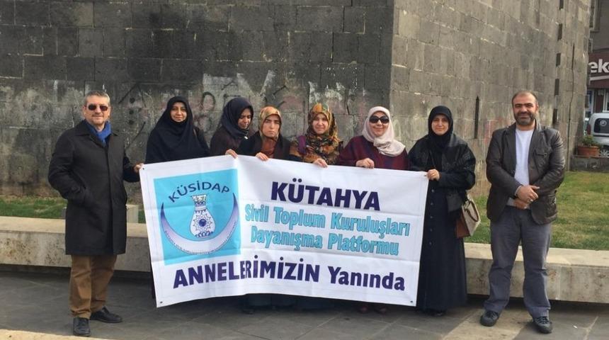 K&uuml;tahya&rsquo;dan &rsquo;Diyarbakır anneleri&rsquo;ne destek