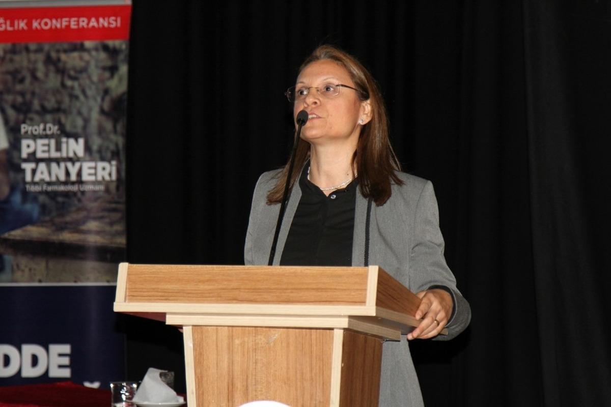 AKM&rsquo;de &lsquo;Madde Bağımlılığı&rsquo; konulu sağlık konferansı d&uuml;zenlendi