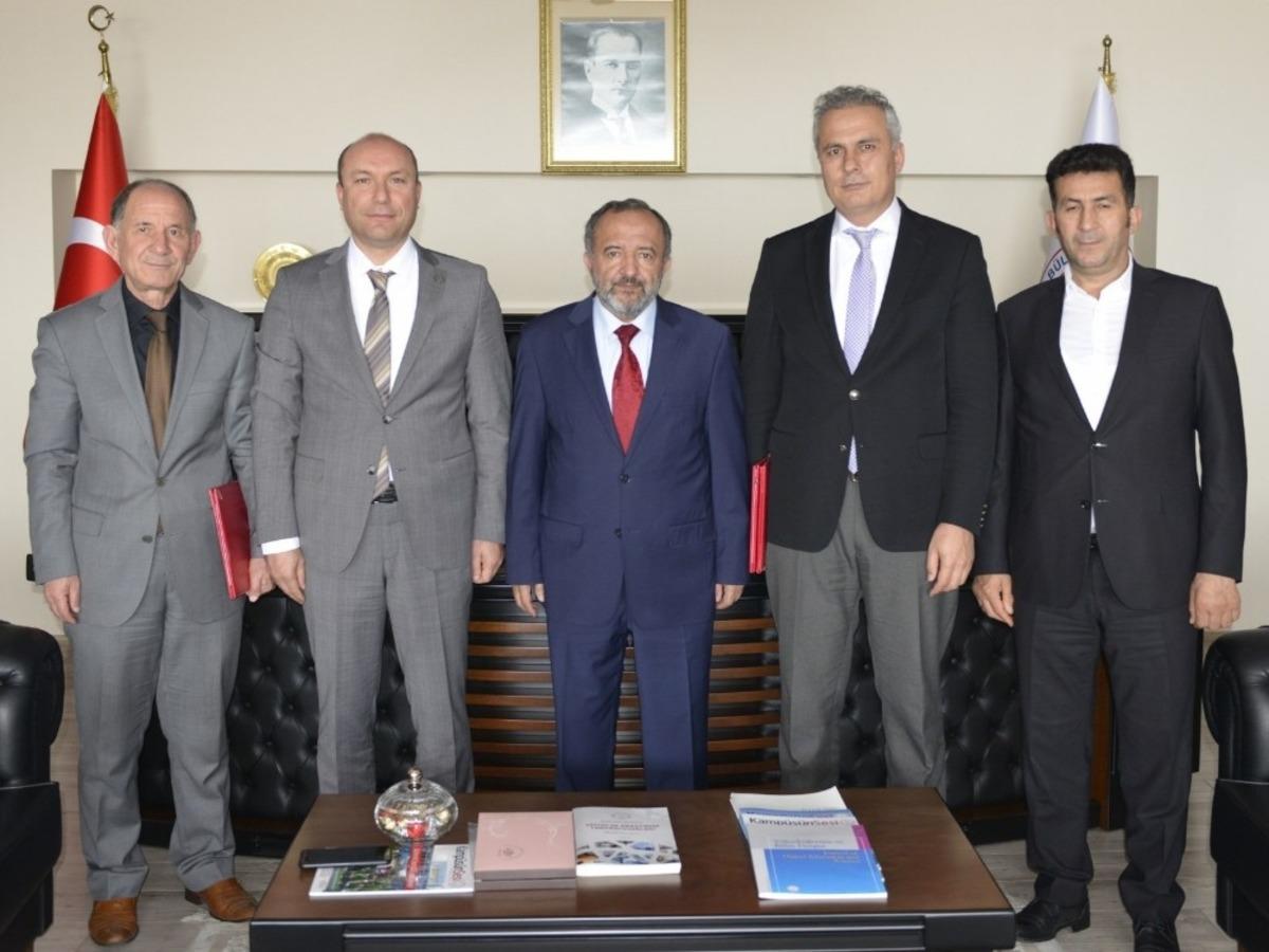 ZBE&Uuml; ile Milli Eğitim arasında iki &ouml;nemli protokol imzalandı