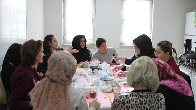 SAMEK Mutfak Atölyesi’nde el becerileri gelişiyor