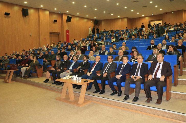 Geleceğin doktorları beyaz önlük giydi G1