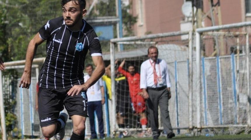 Kayseri Amat&ouml;r k&uuml;menin taklacısı