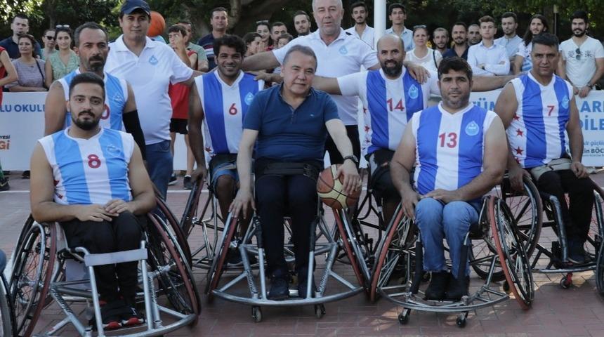 B&uuml;y&uuml;kşehir&rsquo;den Engelliler G&uuml;n&uuml;&rsquo;ne &ouml;zel program