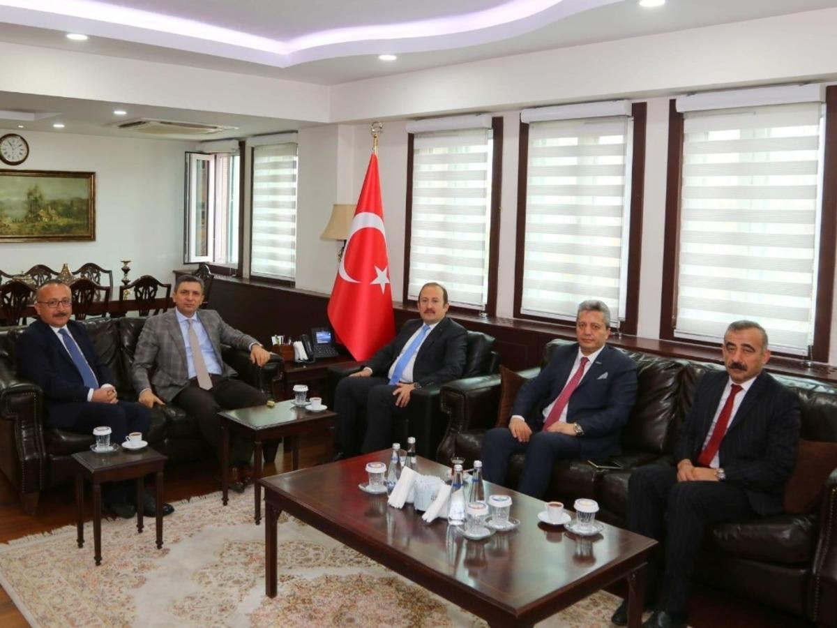 Vali Atik&rsquo;ten Şırnak Valisi Pehlivan&rsquo;a nezaket ziyareti