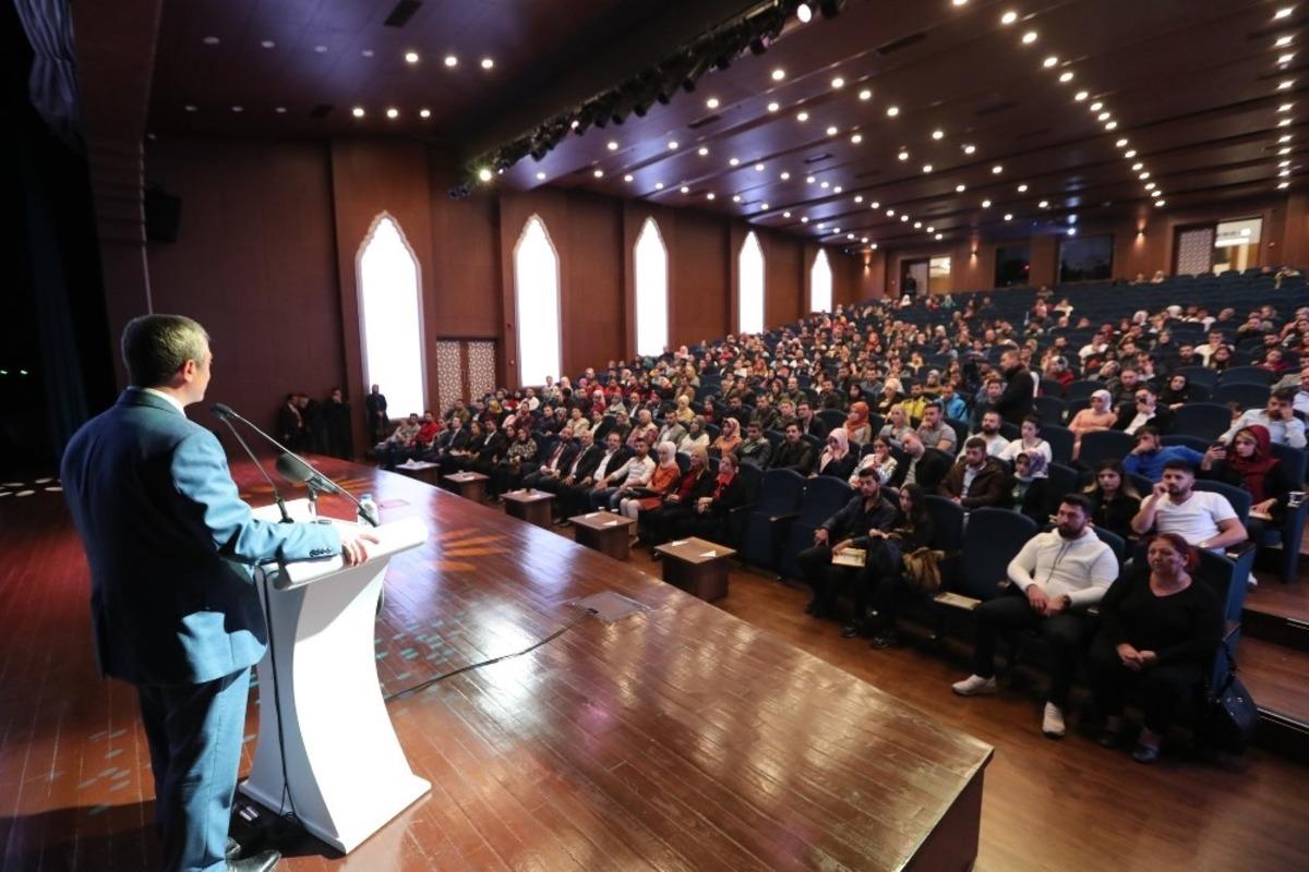 198 &ccedil;ift daha Evlilik Okulu&rsquo;nda eğitimini tamamladı