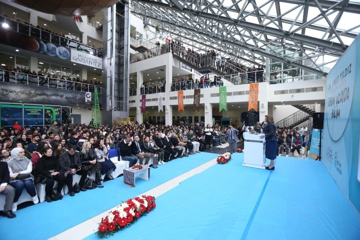 B&uuml;y&uuml;kşehir, yeni bir bilim merkezi kuracak