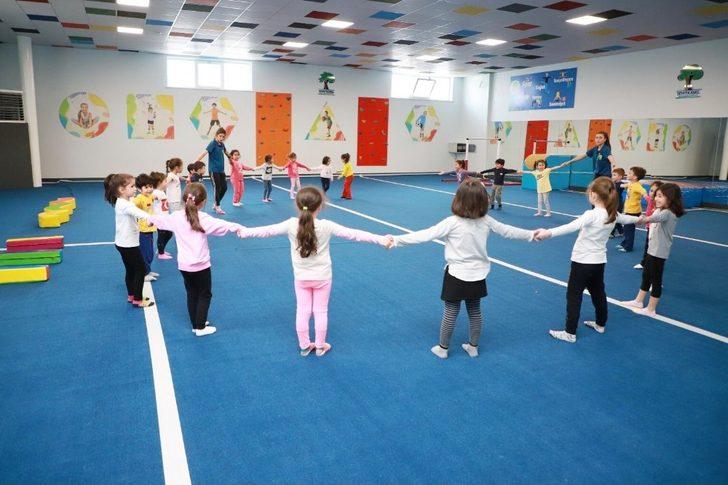 4 yaşındaki miniklere dört dörtlük spor eğitimi G1