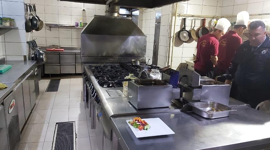 &Uuml;rg&uuml;p&rsquo;te zabıtadan denetim