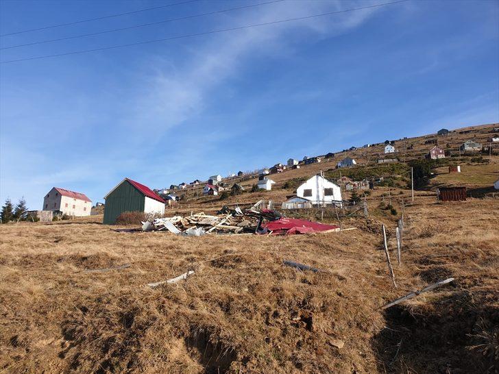 Trabzon'da yaylalardaki 10 kaçak yapı yıkıldı G2