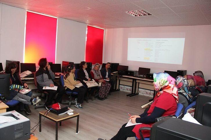 Isparta’da ‘Kadın’ odaklı ‘Hünnap’ eğitimi G2