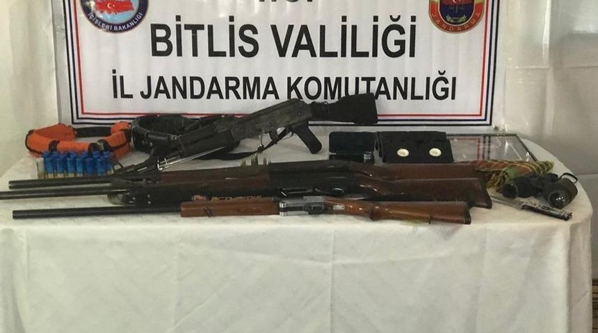 Sosyal medyada ter&ouml;r &ouml;rg&uuml;t&uuml; propagandası yapanlara operasyon