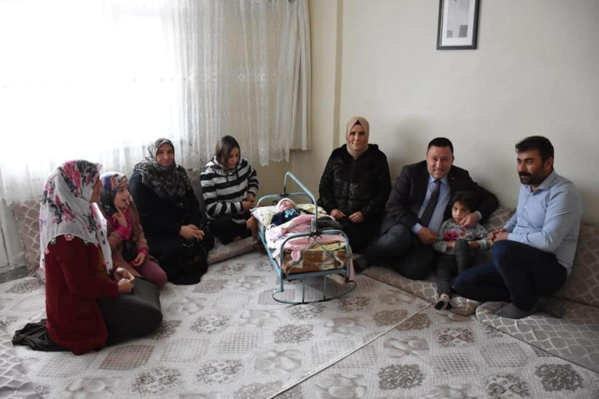 Başkan Beyoğlu&rsquo;ndan K&ouml;rhat  Mahallesi&rsquo;ne &ccedil;ıkarma