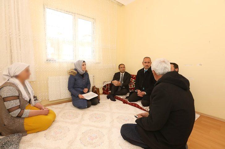 Başkan Vekili Aslan’dan mahalle ziyareti G2