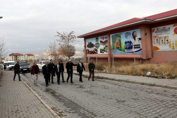 Başkan Vekili Aslan’dan mahalle ziyareti G5