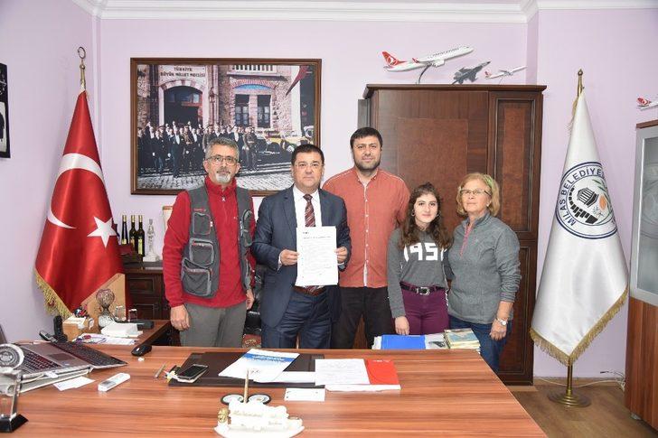 Başkan Tokat, Doğa Dostu Belediye Başkanı Taahhütnamesini imzaladı G3